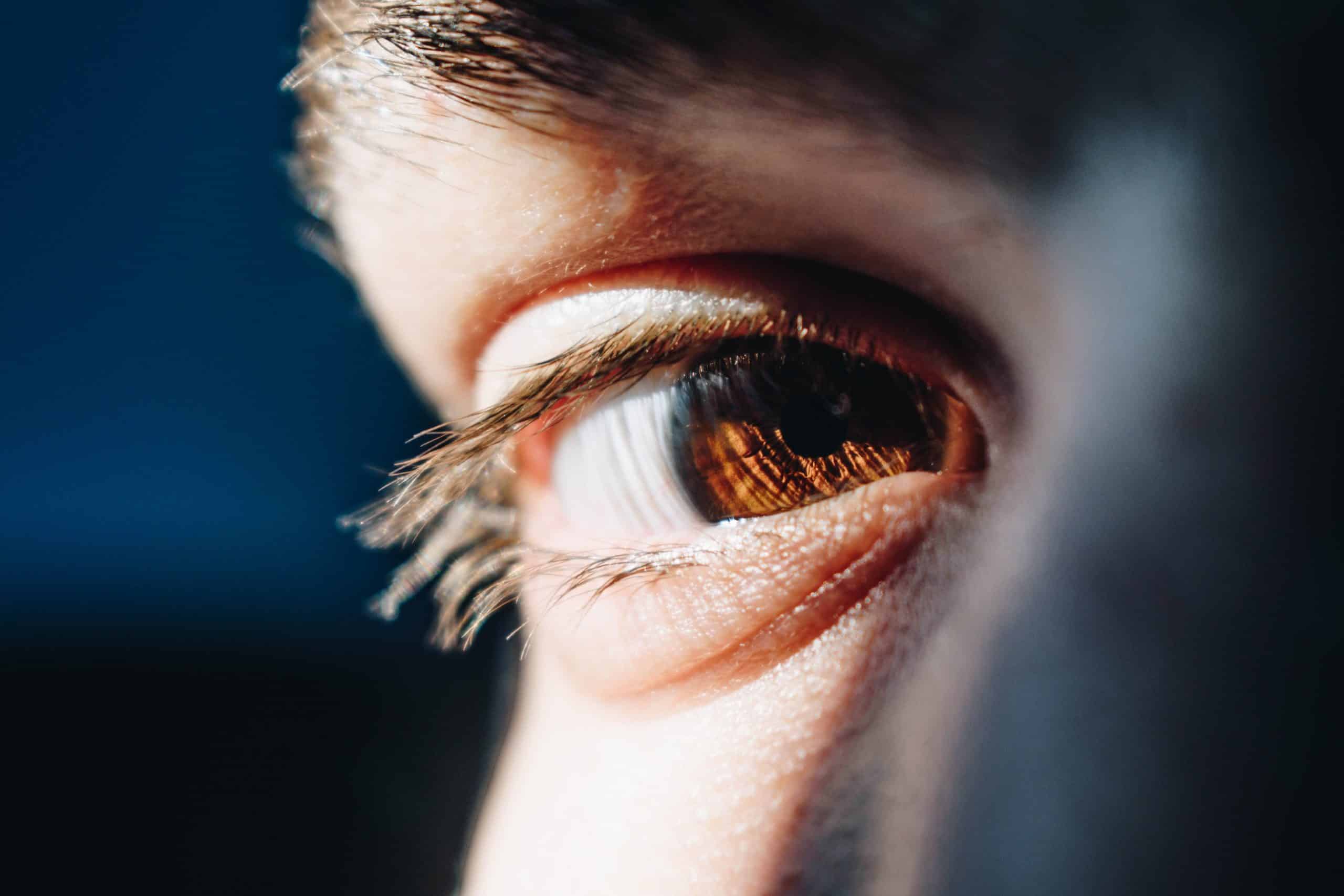 Câncer ocular em adultos: conheça sintomas e tratamentos