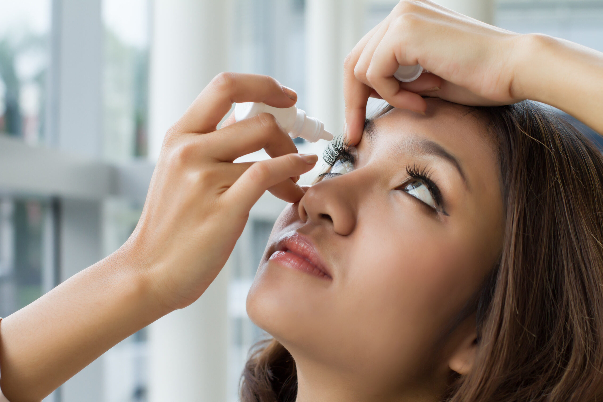 Uso Consciente de Colírios: Protegendo a Saúde dos Seus Olhos