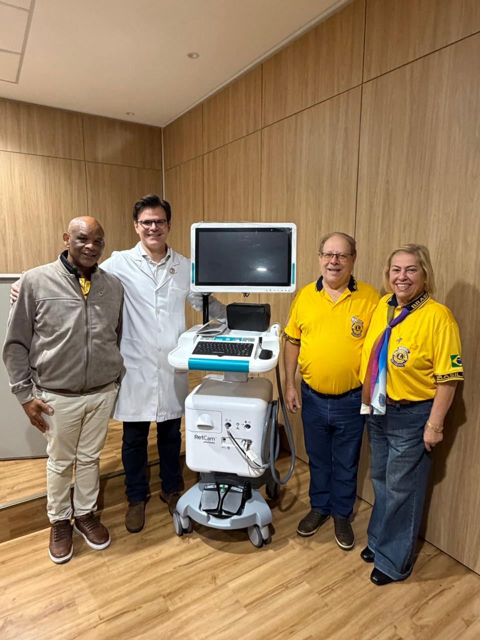 Equipe e estrutura Advance Vision 4