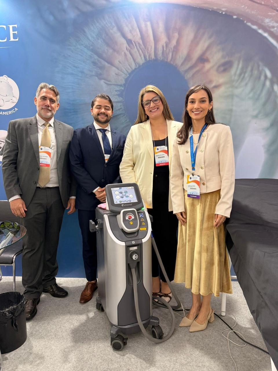 Equipe e estrutura Advance Vision 7